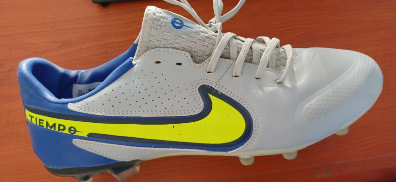 Nike Tempo