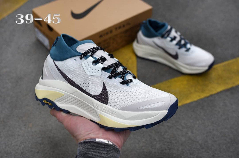 Nike ACG Zegama Khaki 43