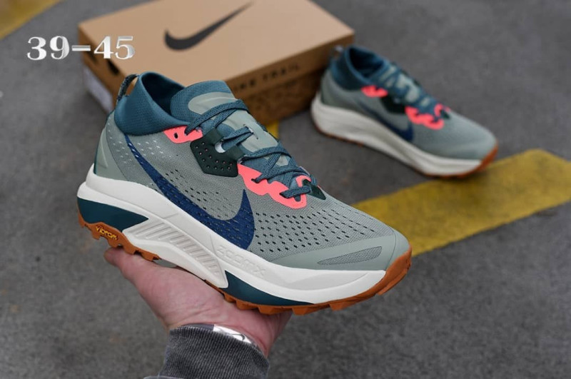 Nike ACG Zegama green/W 45